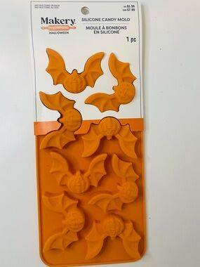 Silicone Bat-Shaped Candy & Chocolate Mold, Halloween Baking, Jack’o Lantern